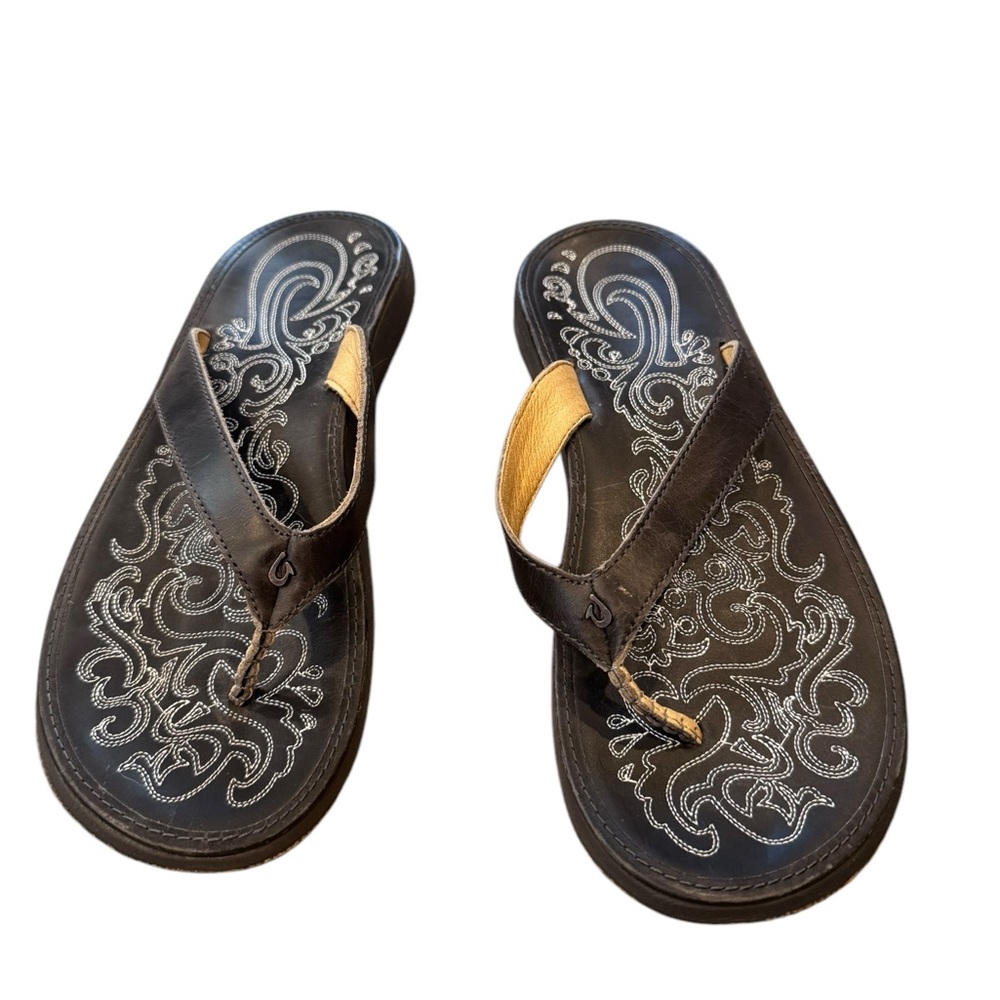 OluKai Black Sandals Comfortable Contoured Footbed